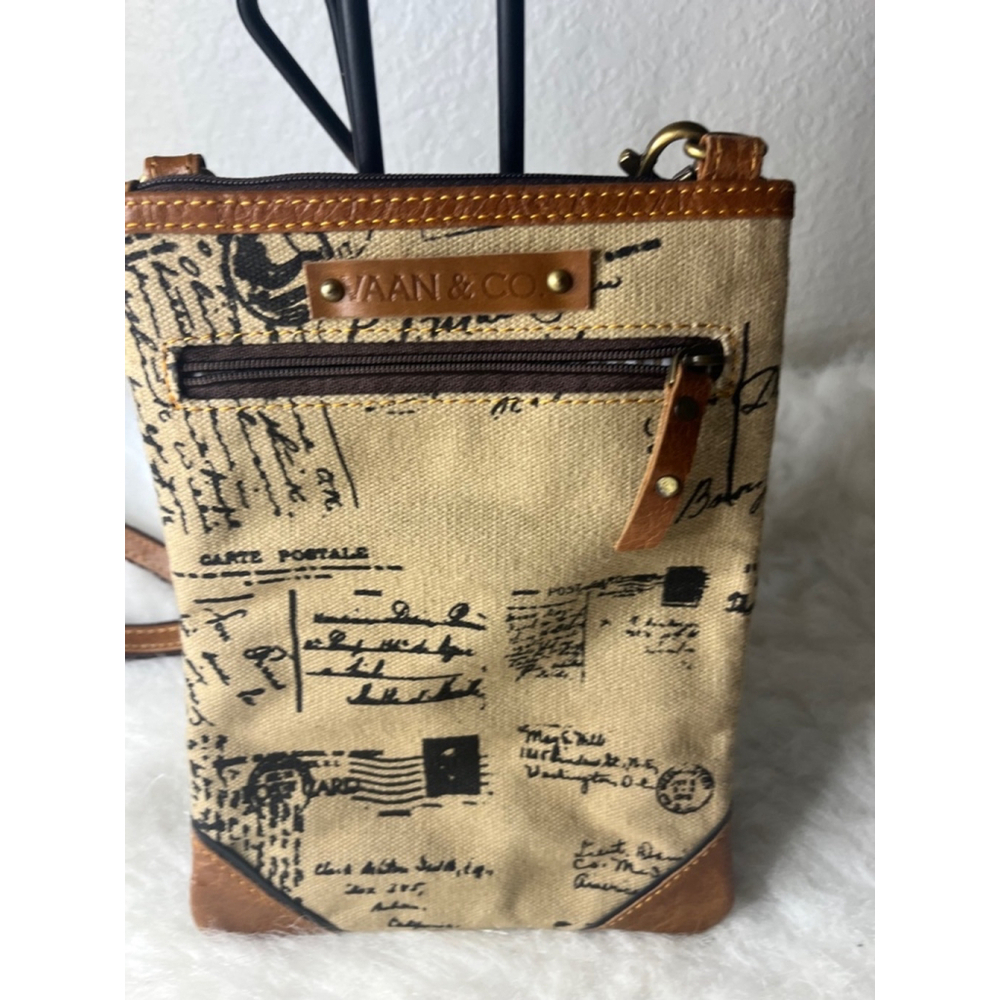 Vaan & Co Small Leather Crossbody Bag Travel Purse with Post Card Design - Picture 2 of 8